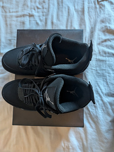 Uued Jordan 4 Black Cat (5 foto / 9)